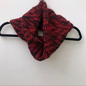Madewell red black knit snood scarf